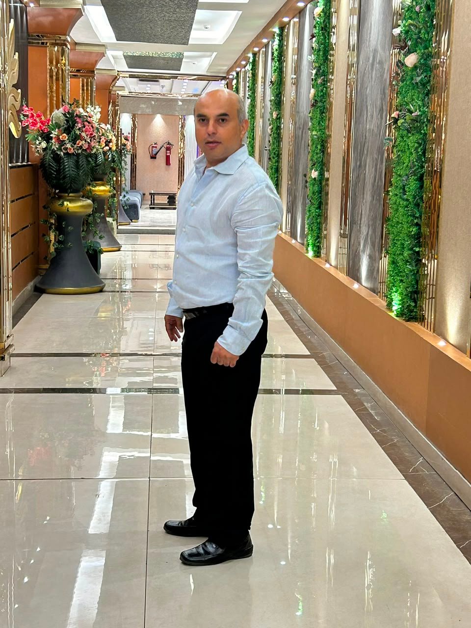 Naveen Khanna